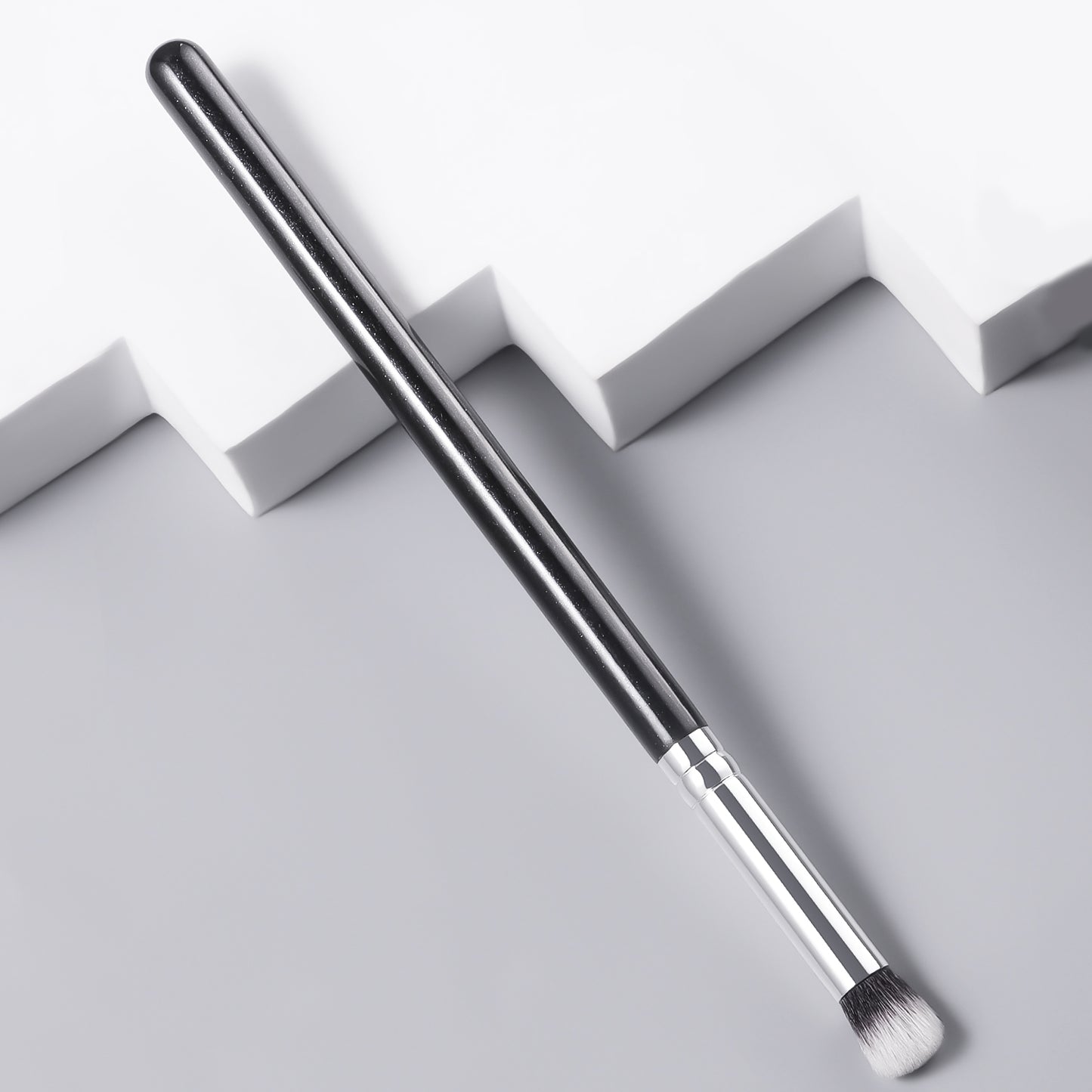 RONSHADOW Cloud-Dome Brush 3D Filter in a Stick | Blur Pores, Hooded Creases & Harsh Lines in 1 Swirl