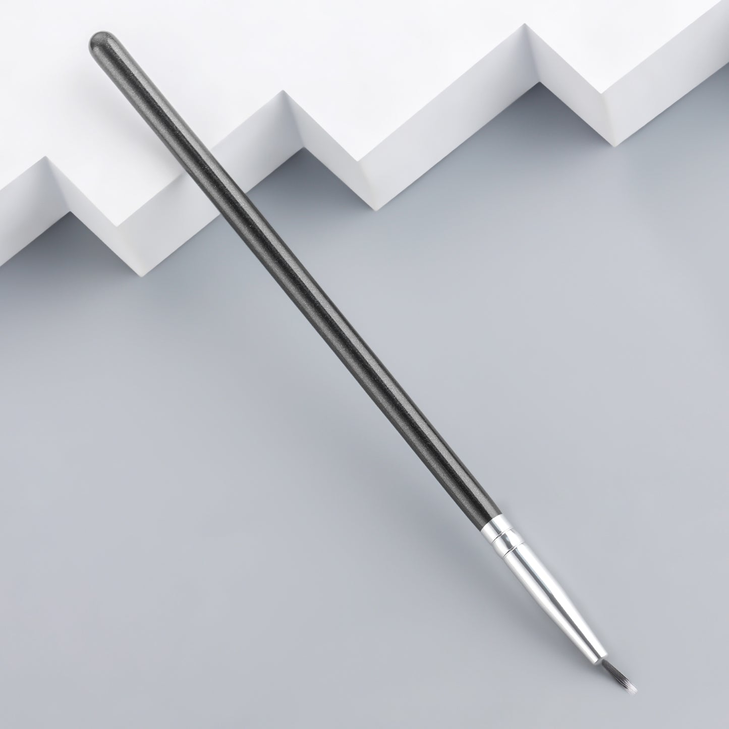 Ronshadow Fine Eyeliner Brush - Precision Eye Makeup Tool with Wooden Handle