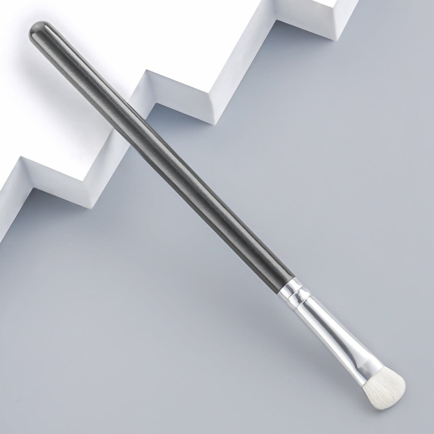 RONSHADOW Crease Blender Brush Hooded Eye Hero | 10-Second Smoke & Vanish Technique