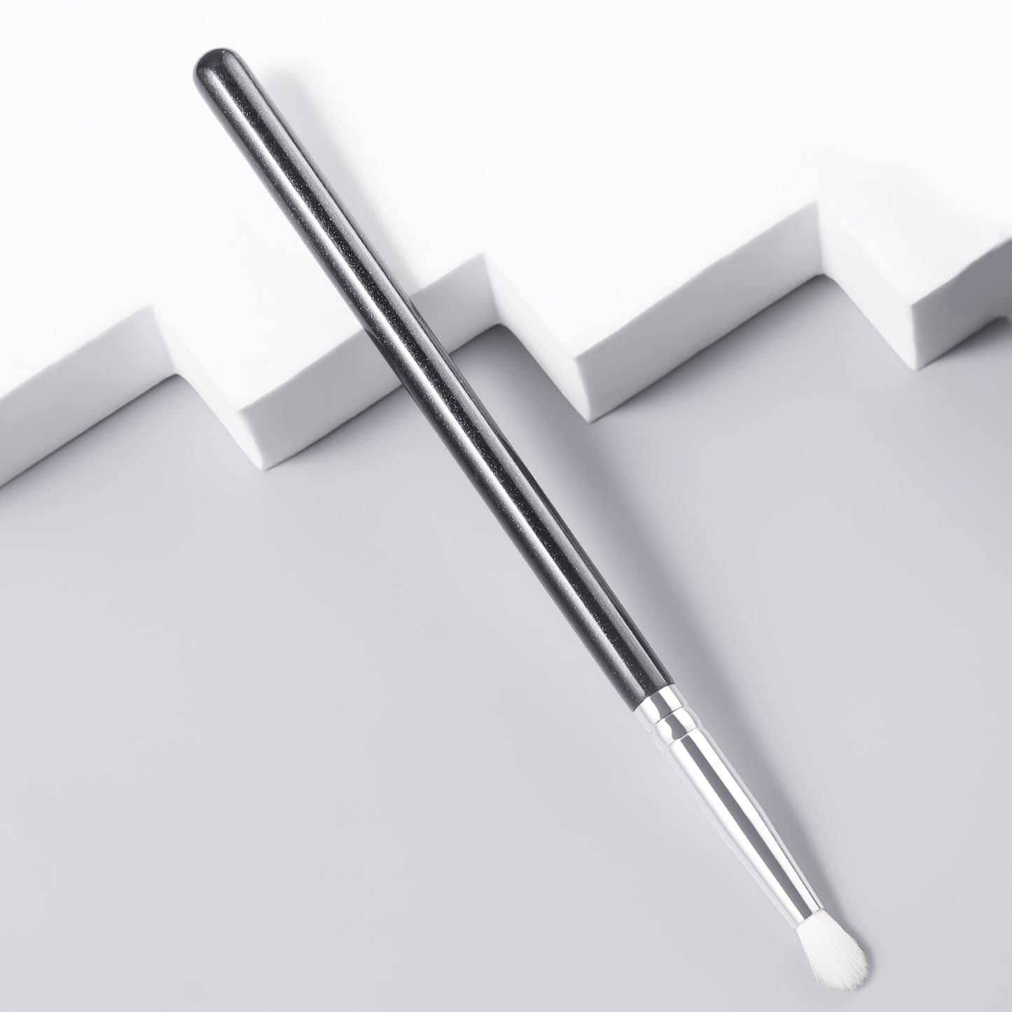 RONSHADOW Micro-Blur Brush Neuron-Accurate Diffuser | Where Harsh Lines Go to Die