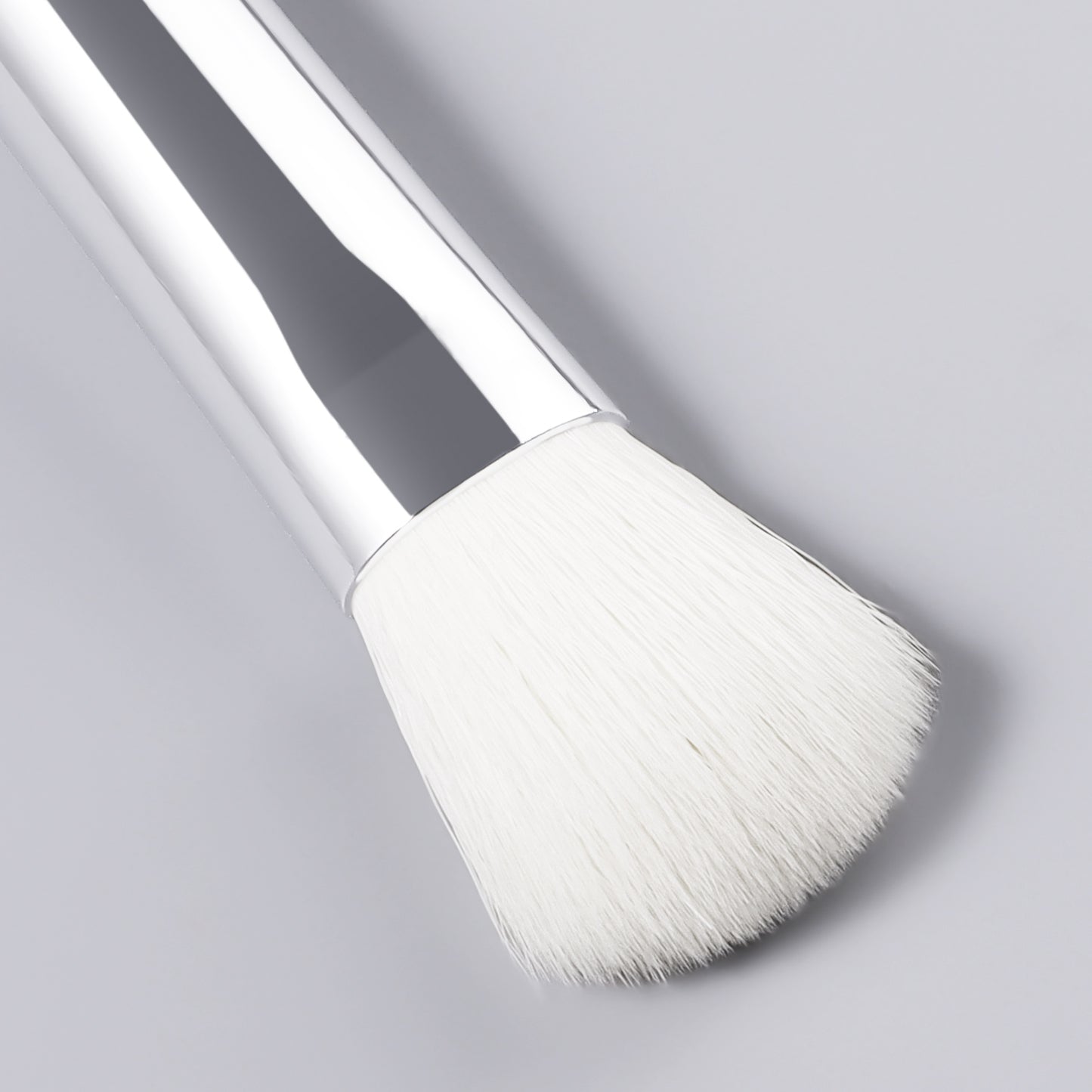 RONSHADOW Smoky Eye Blender Brush Perfect for Seamless Shade & Sultry Smoky Eyes
