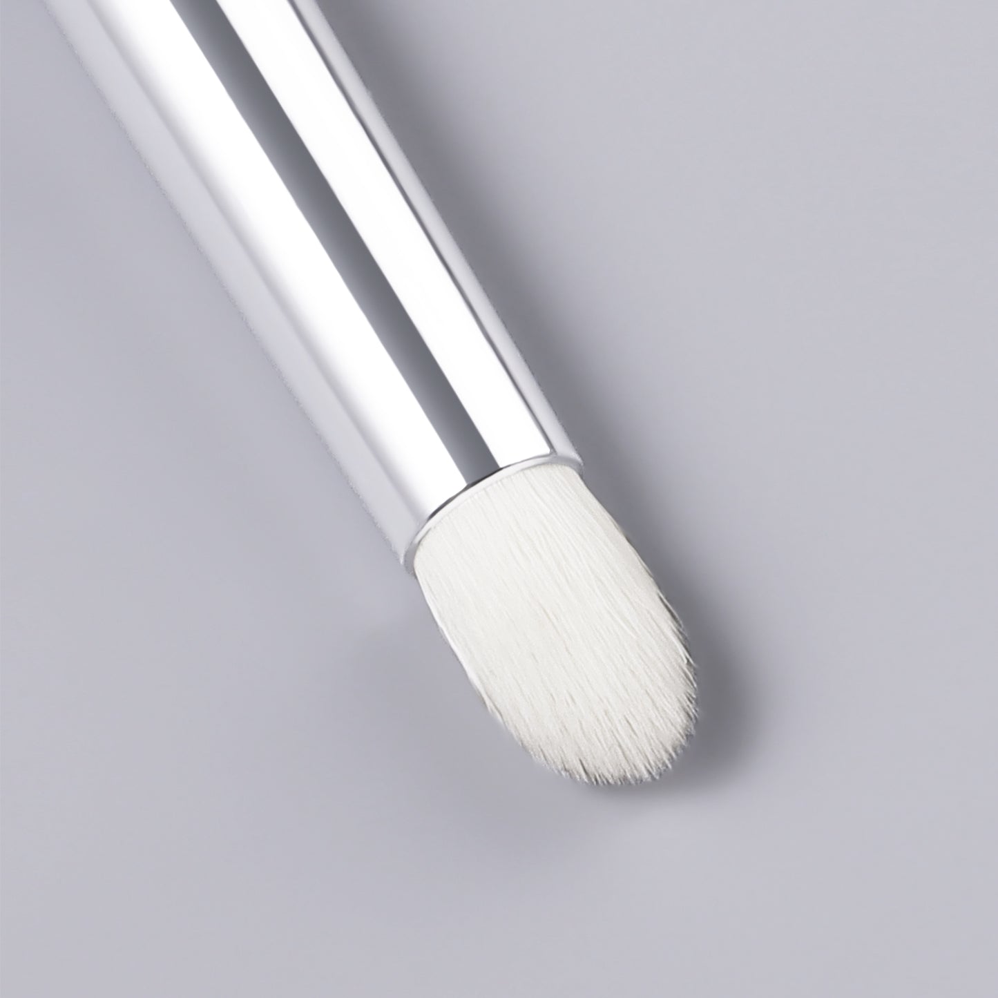 RONSHADOW Precision Blending Brush | High-Quality Wood-Handle Makeup Brush | Detail Blending Beauty Tool