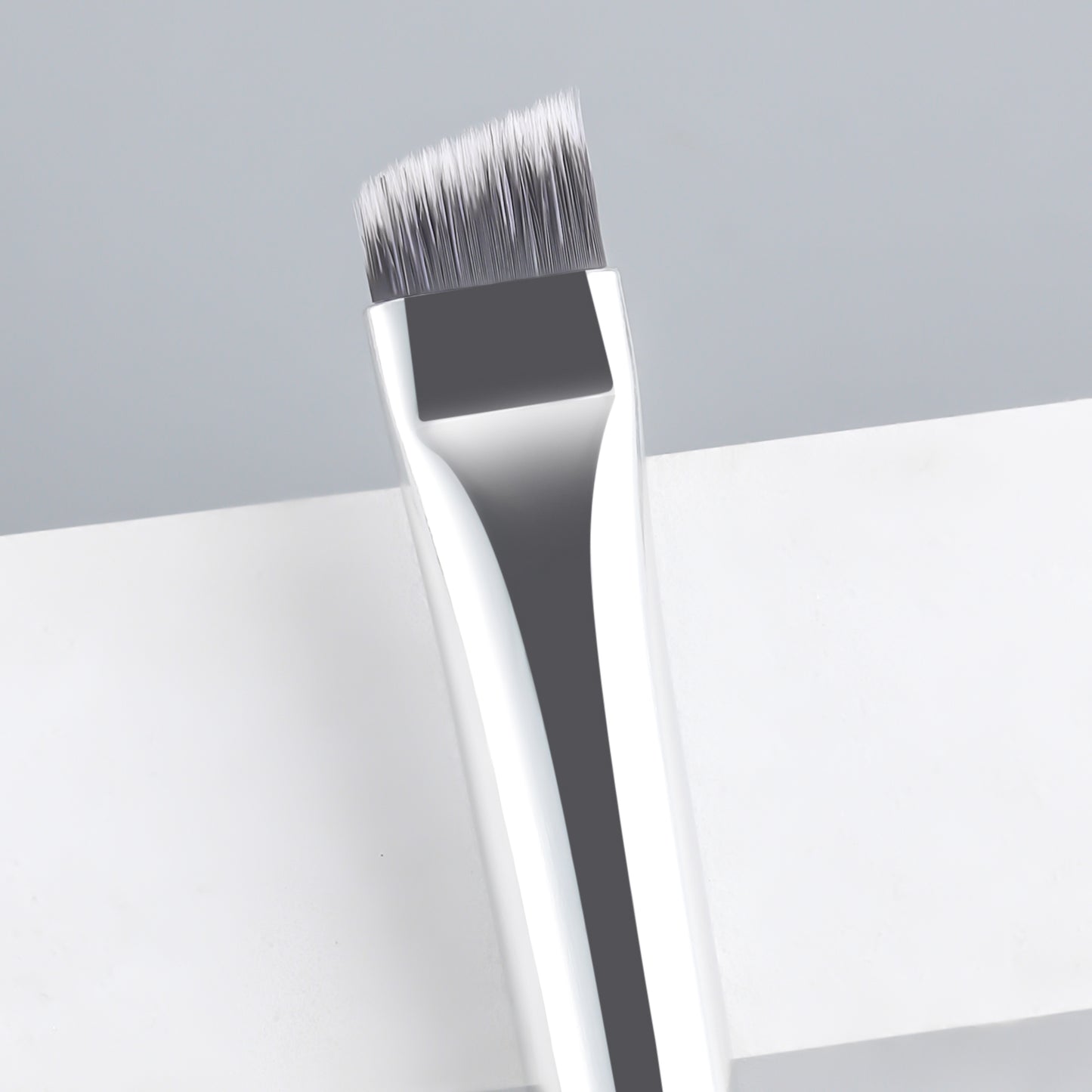 Ronshadow Sharp Eyebrow Brush - High-Quality Wooden Handle Makeup Brush for Smooth Eyebrows