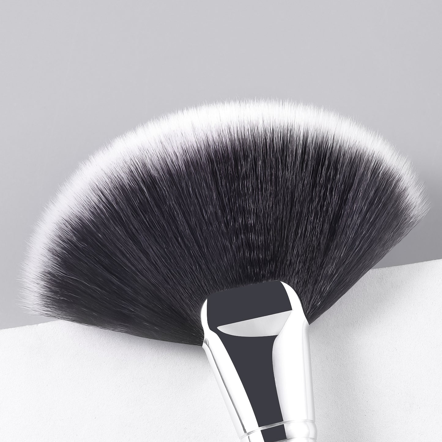 RONSHADOW Large Fan-Shaped Loose Powder & Powder Brush