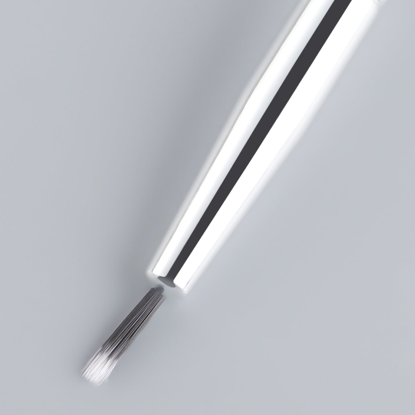 Ronshadow Fine Eyeliner Brush - Precision Eye Makeup Tool with Wooden Handle