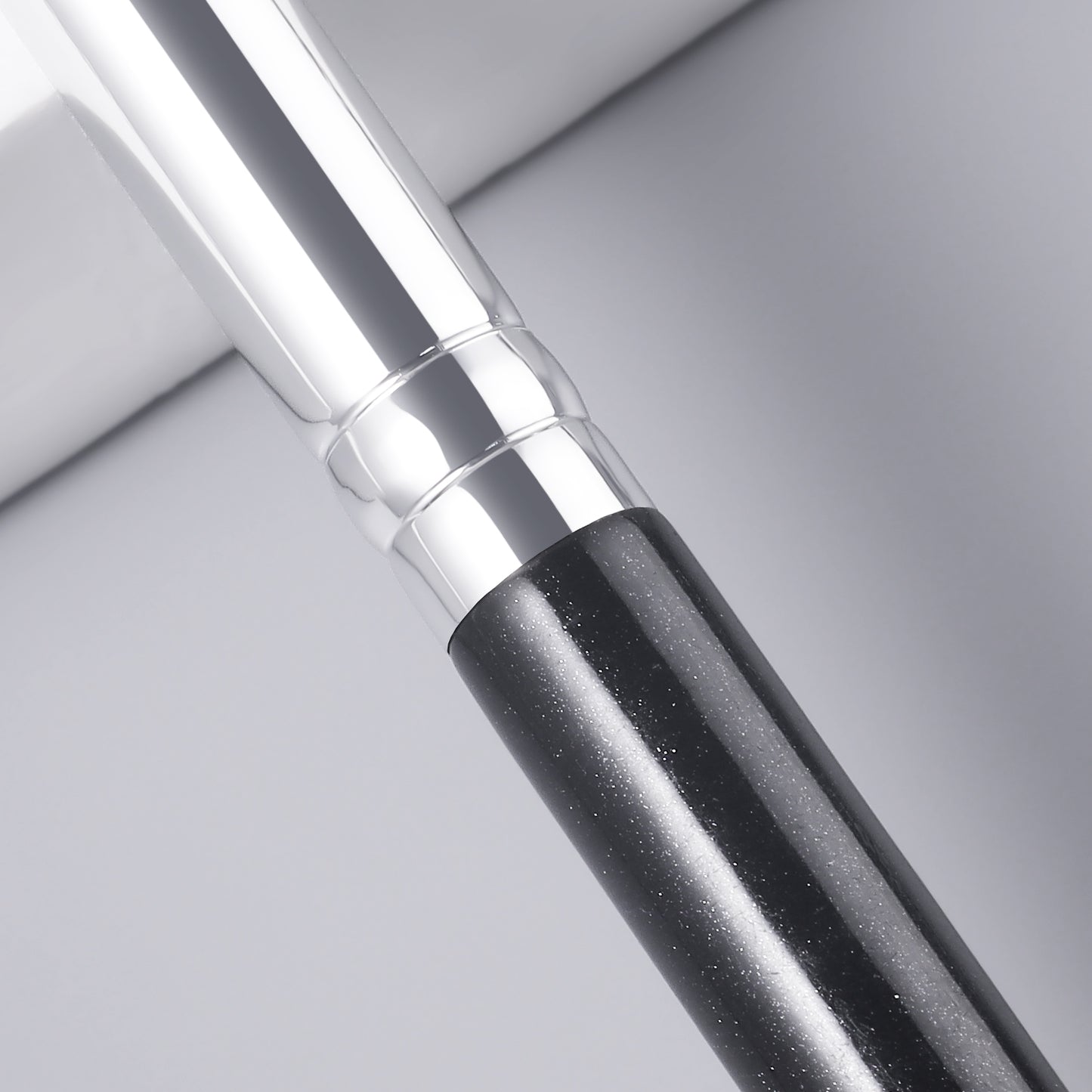 RONSHADOW Cloud-Dome Brush 3D Filter in a Stick | Blur Pores, Hooded Creases & Harsh Lines in 1 Swirl