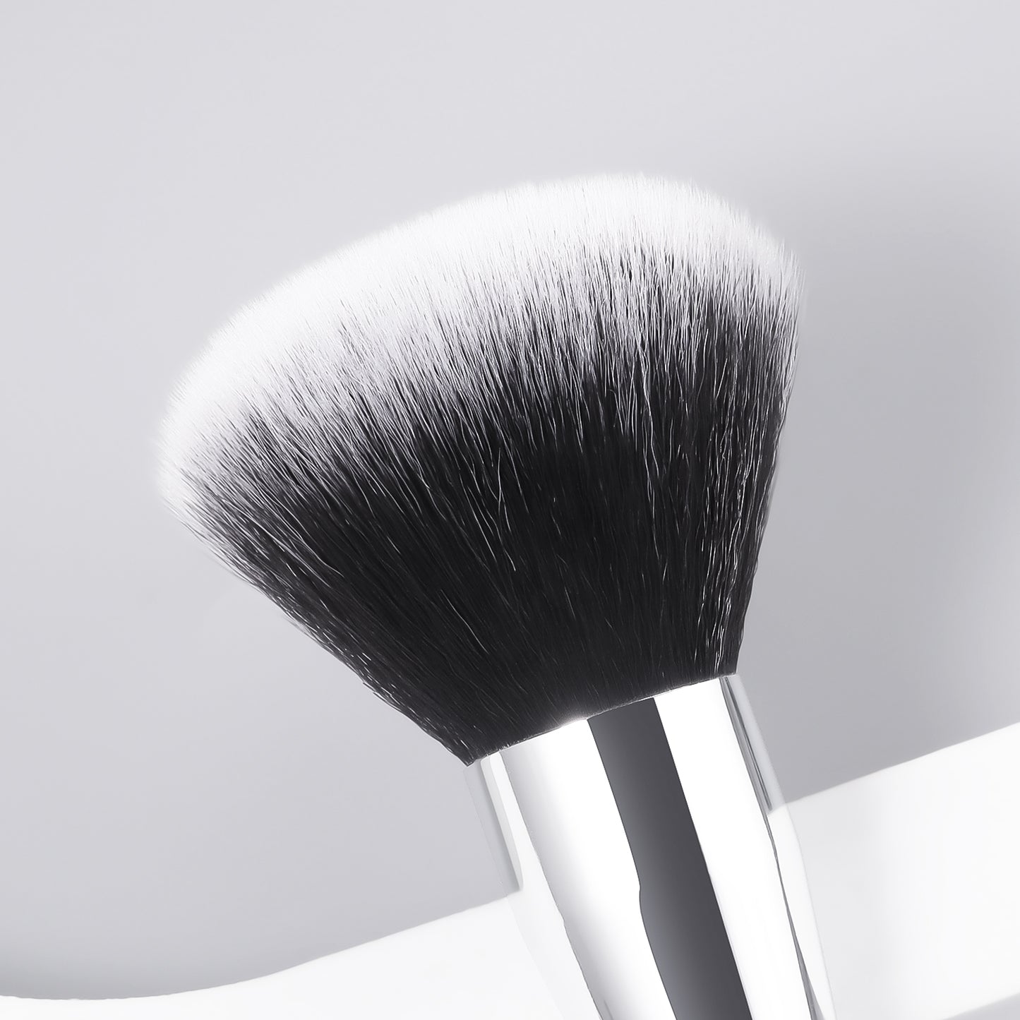 RONSHADOW Medium Powder Brush z102