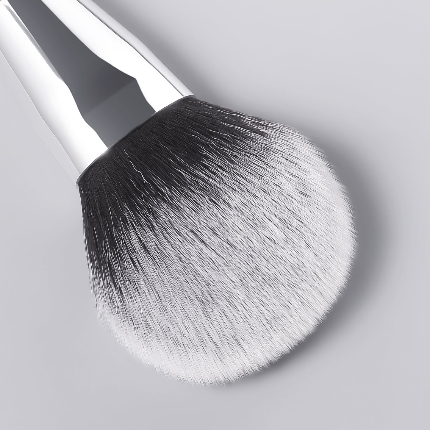 RONSHADOW Jumbo Cheek Brush z104