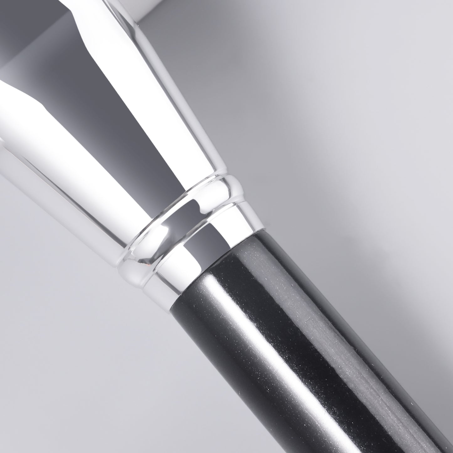 RONSHADOW Jumbo Cheek Brush z104