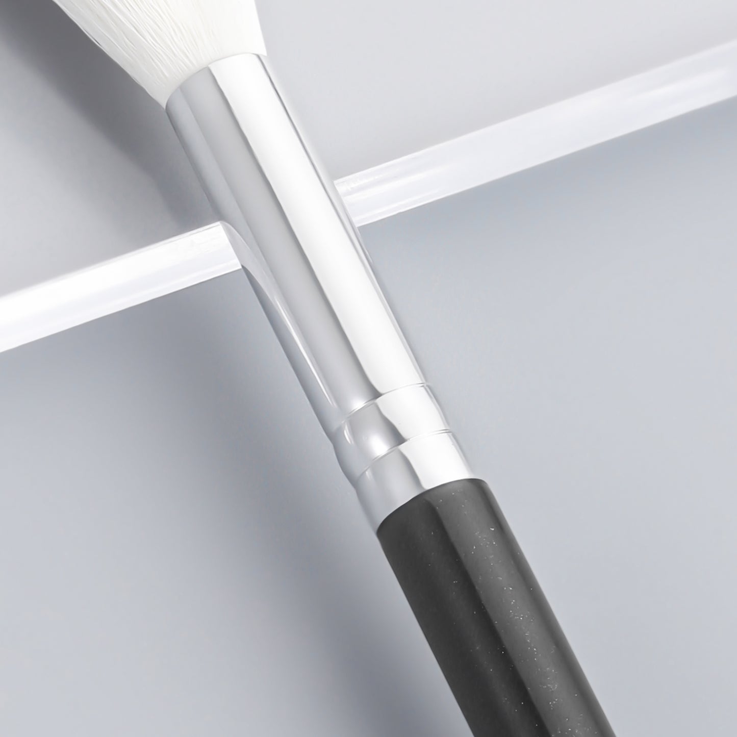 RONSHADOW Spotlight Highlighter Brush