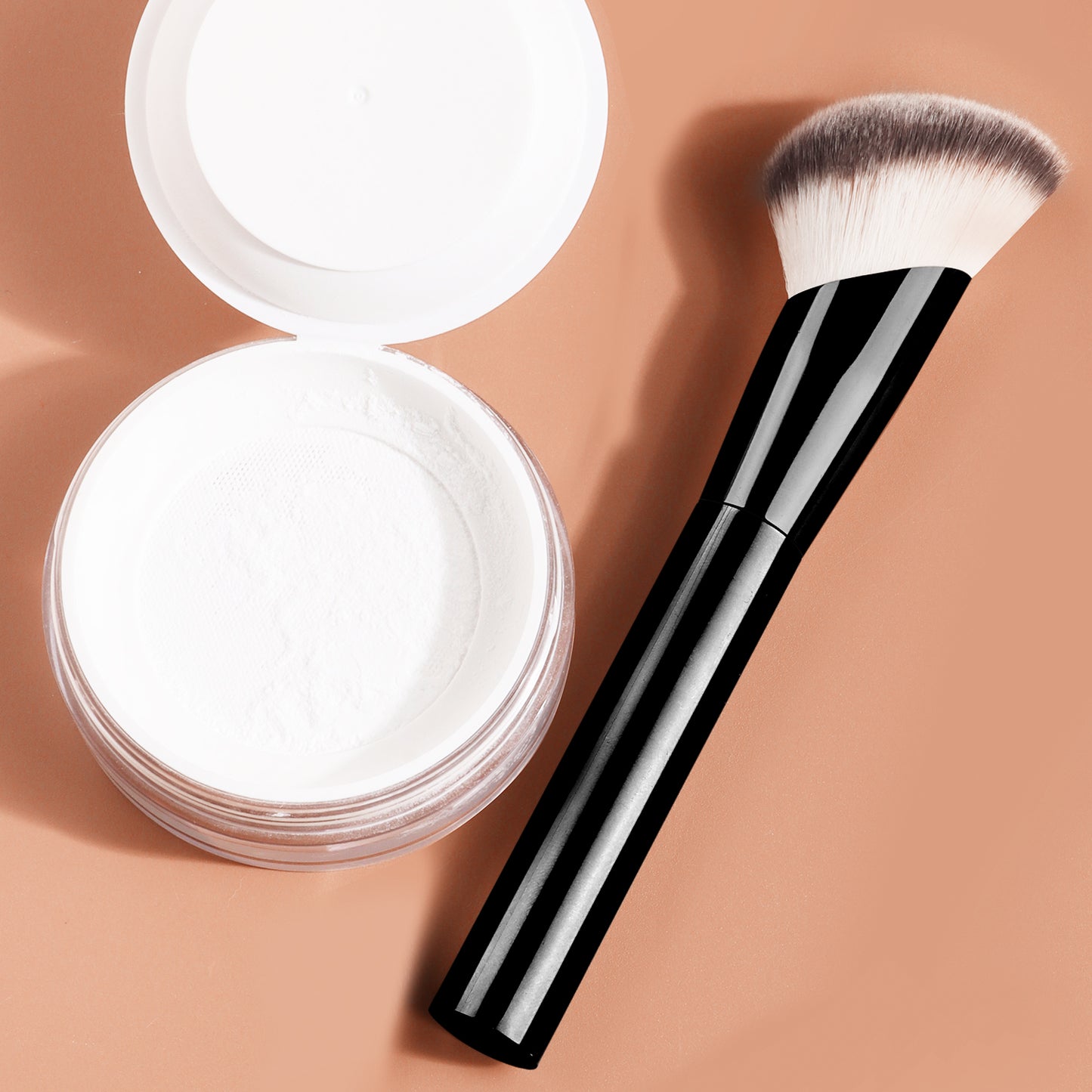 THUMB-O-CRACY! Ronshadow Curved Fit Foundation Brush
