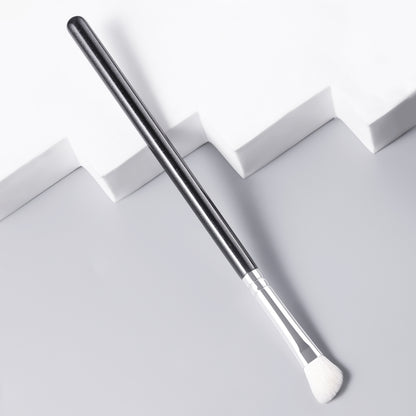 RONSHADOW Curved Smudge Brush  Effortless Smoky Blend & Soft Definition