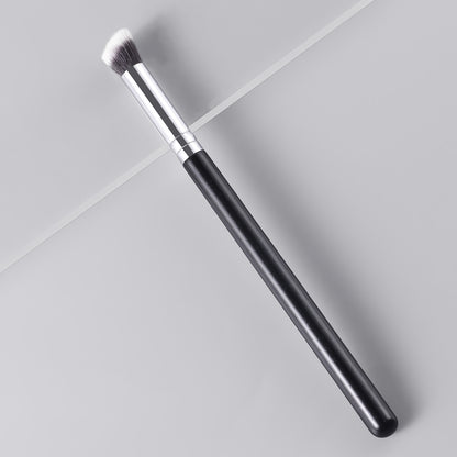 RONSHADOW Nose Contour Brush ｜High quality wood handle + aluminium ring - Skin-friendly nylon bristles - Precise contouring of nose shape