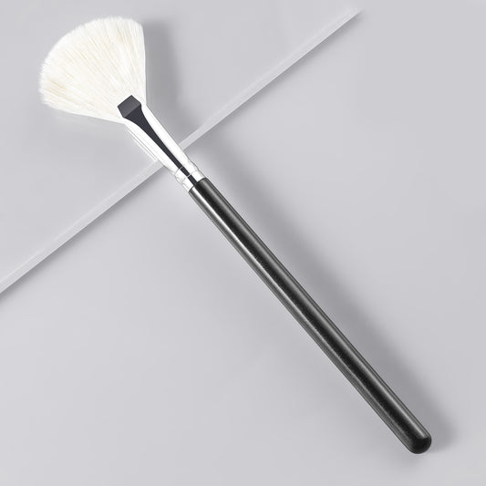 RONSHADOW Fan Brush  Your Secret Weapon for Lit-from-Within Glow! | Travel-Sized Radiance Booster