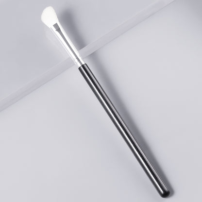 RONSHADOW Curved Smudge Brush  Effortless Smoky Blend & Soft Definition