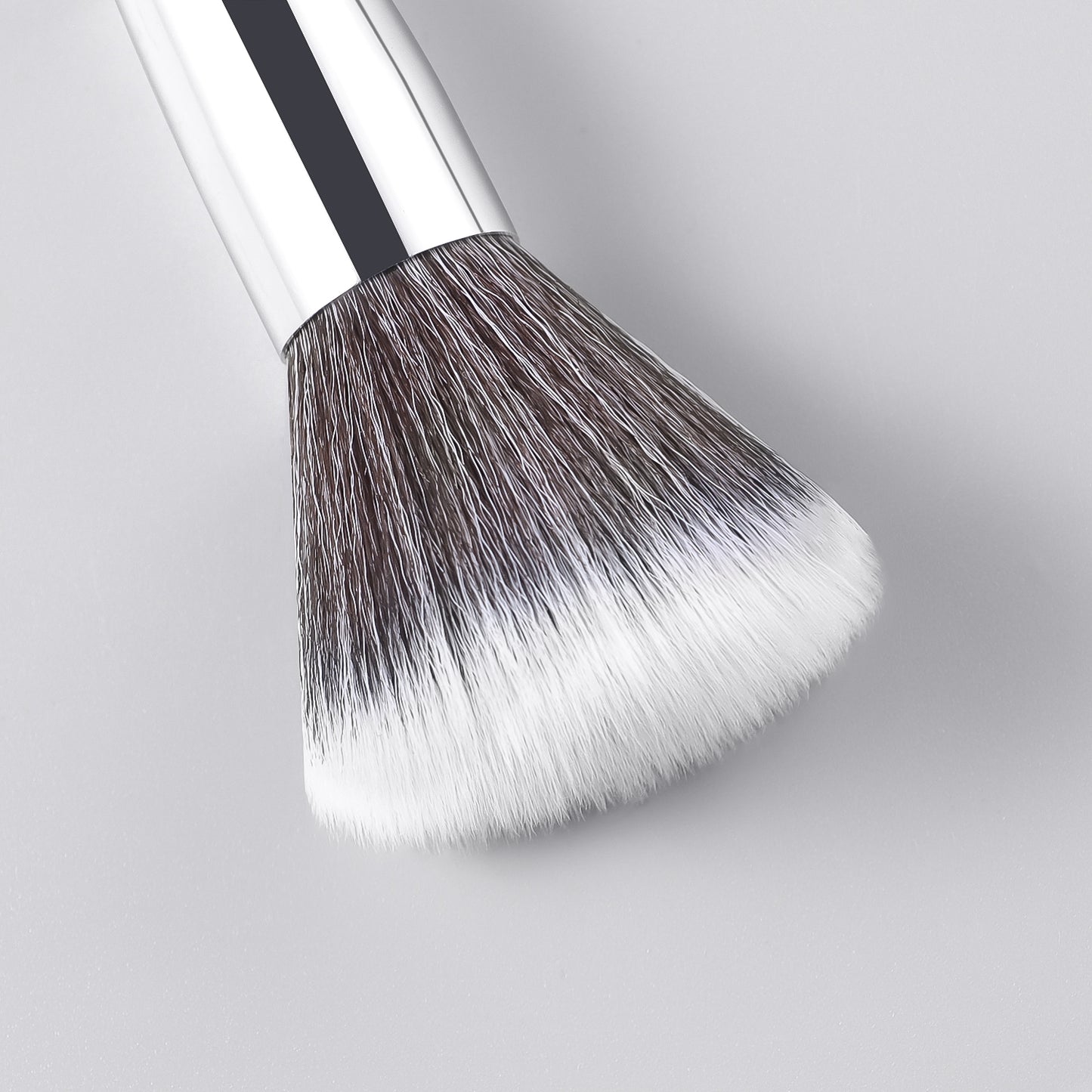 RONSHADOW Stippling Brush Your Frosted Blush Soulmate | Banish Patchy Cheeks in 3 Seconds Flat