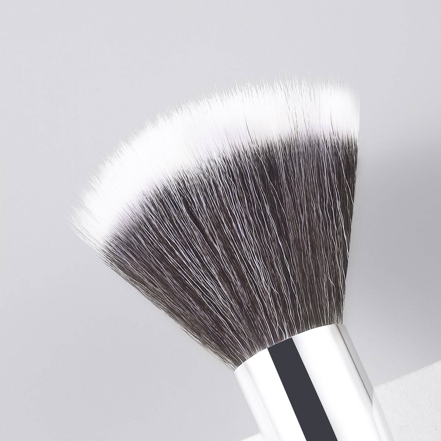 RONSHADOW Stippling Brush Your Frosted Blush Soulmate | Banish Patchy Cheeks in 3 Seconds Flat