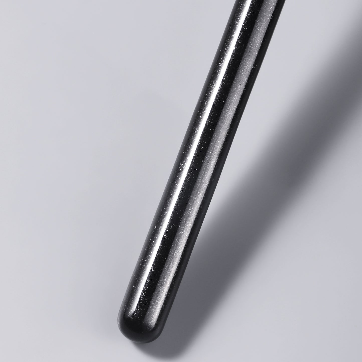 RONSHADOW Curved Smudge Brush  Effortless Smoky Blend & Soft Definition