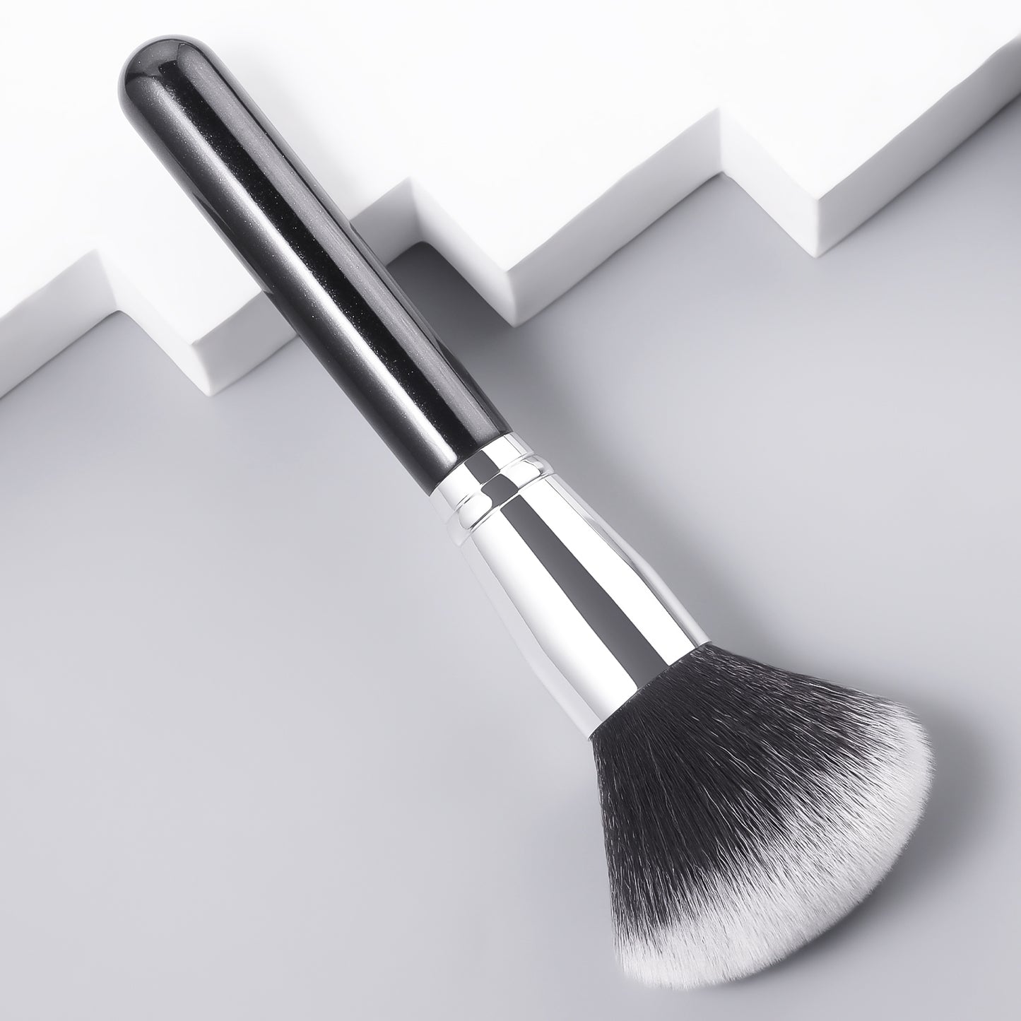 RONSHADOW Medium Powder Brush z102