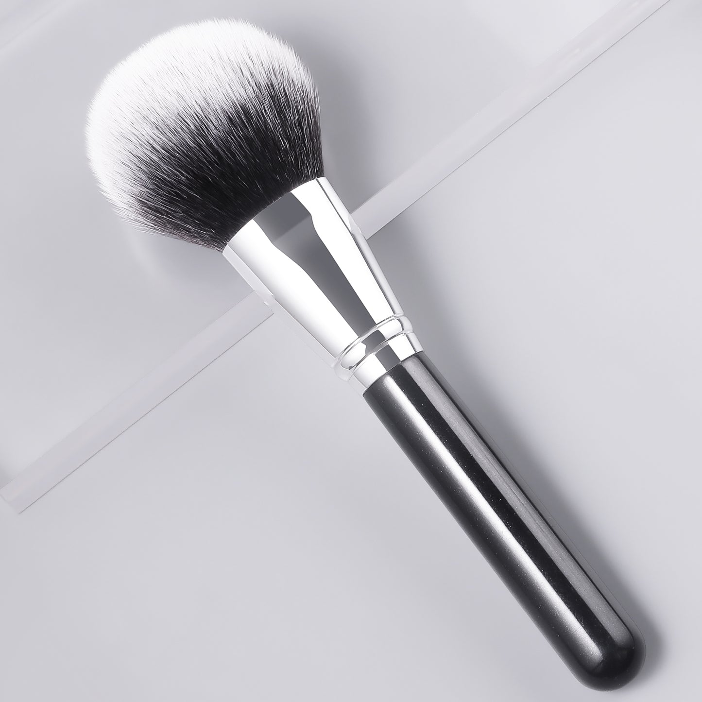 RONSHADOW Jumbo Cheek Brush z104