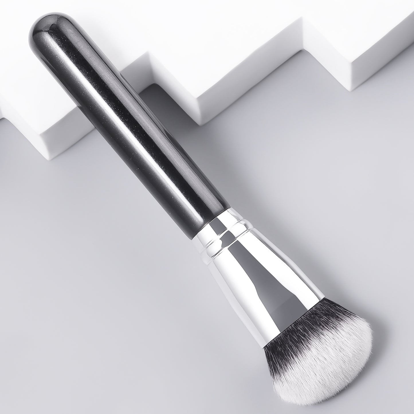 RONSHADOW Angled Foundation Brush
